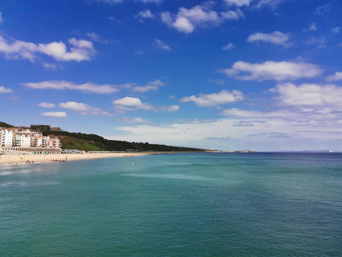 Poseidon Friends Apartment Bournemouth Bagian luar foto